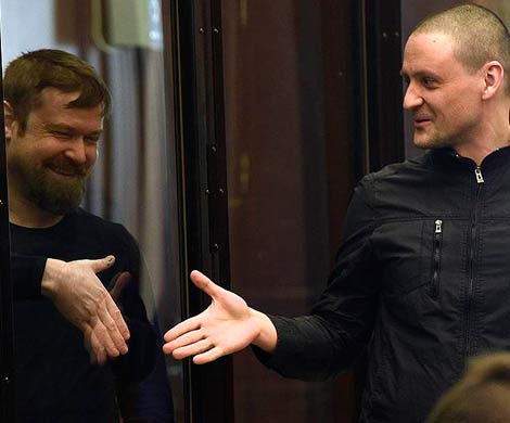 Прокурор попросил 8 лет для Удальцова и Развозжаева 