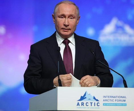 Путин рассказал о будущем: президент России выступил на Арктическом форуме