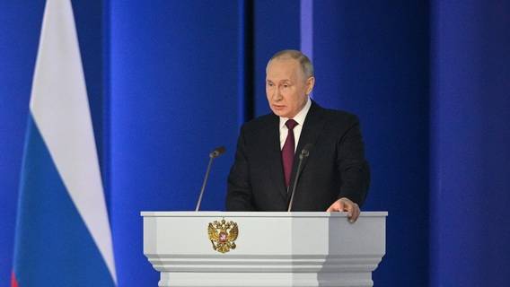 Путин: Россия приостанавливает свое участие в ДСНВ 