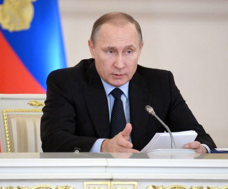 Путин: Россия зарегистировала наиболее эффективный препарат от лихорадки Эбола