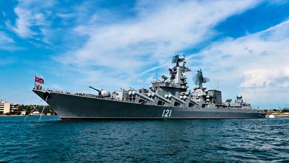 Ракетный крейсер «Москва» был настоящим символом не только для Севастополя, но и для всей России