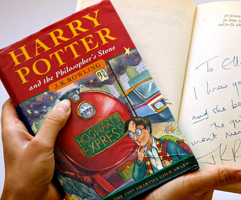 Редчайшая книга о Гарри Поттере была продана за $74 тыс.‍