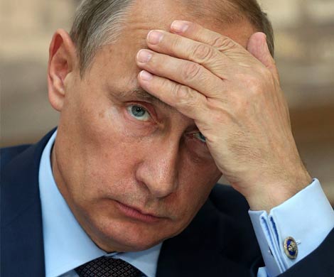 Рейтинг доверия к Путину начал падать