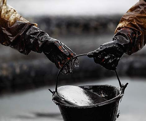 Российская нефть подешевела в два раза за два месяца