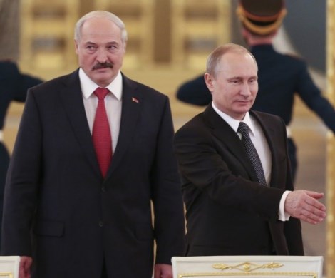 Российско-белорусская дружба трещит по швам: нефть и фрукты стали камнем преткновения