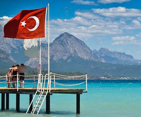 Россияне могут лишиться дешевого отдыха в Турции