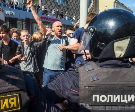 Россияне недовольны властью и готовы выплеснуть агрессию: политолог рассказал о «депрессии» граждан Россияне недовольны властью и готовы выплеснуть агрессию: политолог рассказал о «депрессии» граждан