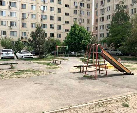 Ростовчане озабочены опасной детской площадкой