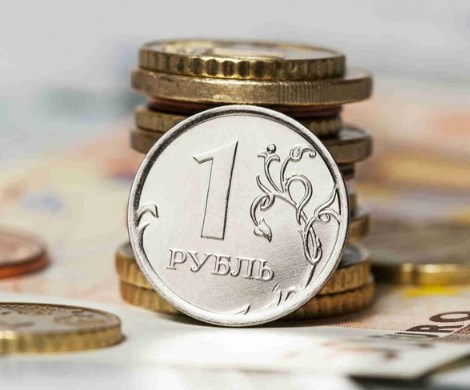 Рубль может споткнуться: эксперты прочат весенний рывок курсов доллара и евро