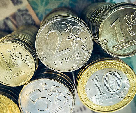 Рубль продолжает укрепляться на фоне дорожающей нефти Рубль продолжает укрепляться на фоне дорожающей нефти