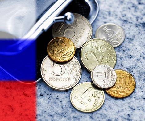 Рубль в четверг опустился ниже исторических минимумов