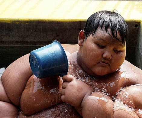 Самый толстый в мире мальчик похудел к учебному году