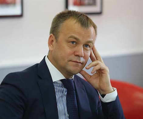 «Семейный подряд» губернатора Ерощенко