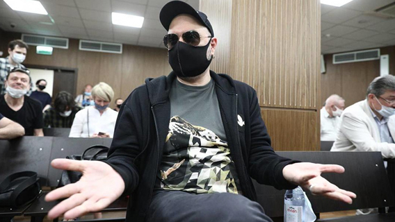 Серебренников: 3 года условно и многотысячный штраф Серебренников: 3 года условно и многотысячный штраф