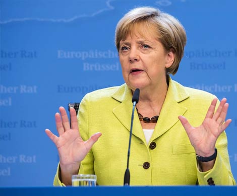 СМИ: Меркель пригрозила Путину новыми санкциями