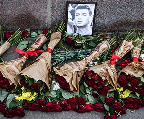 СМИ сообщили о звонке, выдавшем убийц Немцова