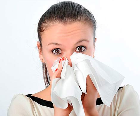 Советы, которые помогут не заболеть в сезон простуд