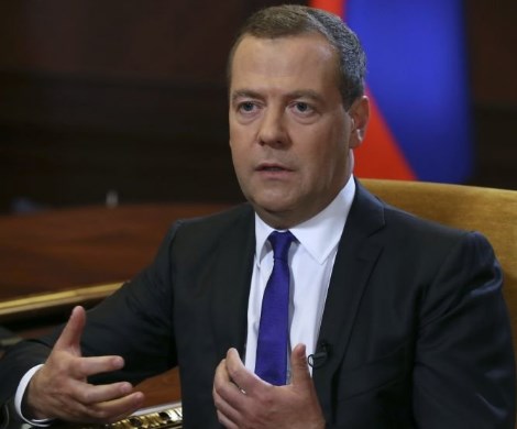 Сознательным россиянам приготовили скидки в ЖКХ: Медведев поручил разработать поправки