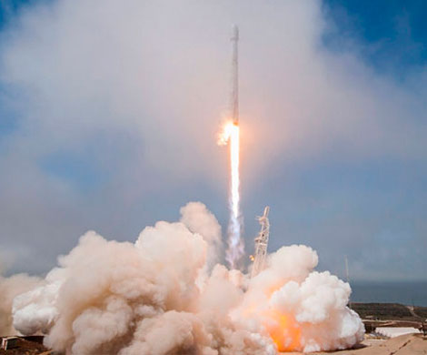 SpaceX вывела на орбиту телекоммуникационный спутник‍
