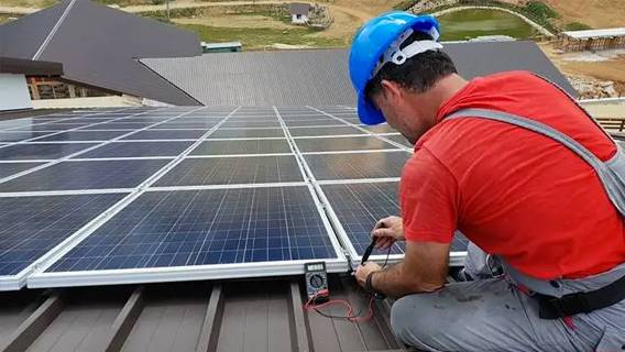 США дадут проектам в области солнечной энергии передышку, приостановив действие тарифов на импорт из ЮВА