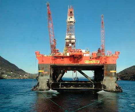 США отсрочили остановку бурения ExxonMobil с «Роснефтью» в Арктике США отсрочили остановку бурения ExxonMobil с «Роснефтью» в Арктике