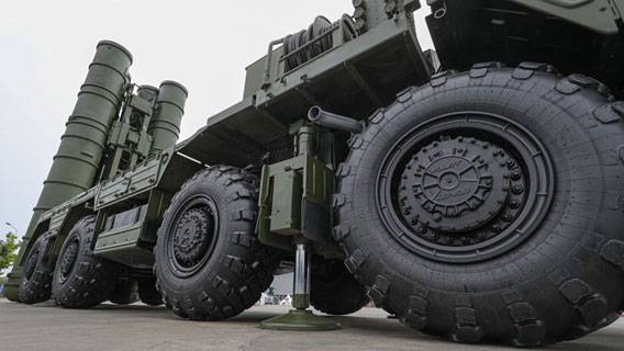 США ввели санкции против Турции из-за приобретения российской зенитно-ракетной системы С-400 США ввели санкции против Турции из-за приобретения российской зенитно-ракетной системы С-400
