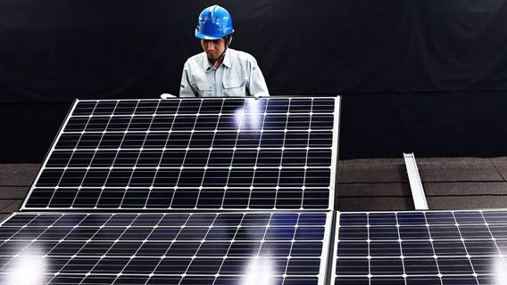 США запретили импорт некоторых компонентов для солнечных панелей из Синьцзяна
