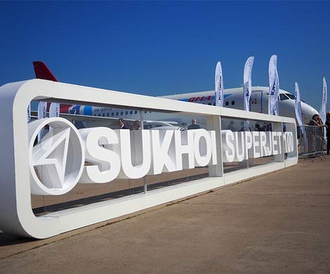 SSJ-100 стал звездой МАКС-2015 SSJ-100 стал звездой МАКС-2015