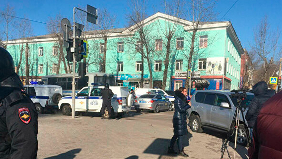 Студент открыл стрельбу в колледже Благовещенска Студент открыл стрельбу в колледже Благовещенска