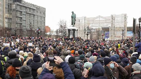 Суббота 23-го: Навальный лишь катализатор Суббота 23-го: Навальный лишь катализатор