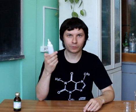 Тамбовский учитель химии открыл свой YouTube-канал с опытами