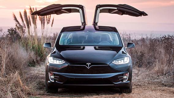 Tesla превзошла прогнозы по поставкам электромобилей в третьем квартал Tesla превзошла прогнозы по поставкам электромобилей в третьем квартал