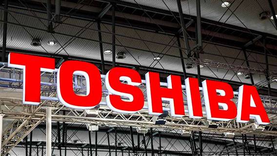 Toshiba планирует разделиться на три части после волны скандалов