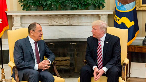 Трамп встретился с главой МИД РФ Сергеем Лавровым Трамп встретился с главой МИД РФ Сергеем Лавровым