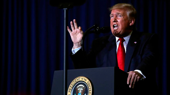 Трамп хочет начать процедуру импичмента незамедлительно Трамп хочет начать процедуру импичмента незамедлительно
