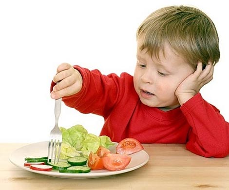 Ученые рассказали, как заставить детей кушать овощи 