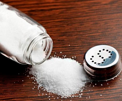 Ученые рассказали о последствиях злоупотребления солью