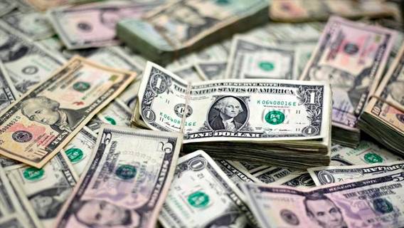 Укрепившийся доллар лишил американские компании миллиардов долларов выручки