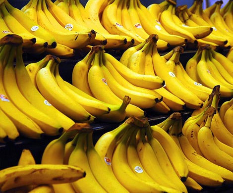 Употреблять бананы нужно вместе с кожурой