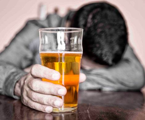 Уровень алкоголизма и наркомании в России снизился
