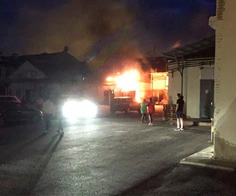 В центре Тамбова загорелся ресторан на Державинской
