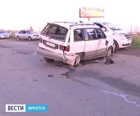 В Иркутске на объездной дороге Ново-Ленино погиб водитель Mazda