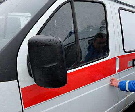 В Москве пациент избил фельдшера скорой помощи В Москве пациент избил фельдшера скорой помощи