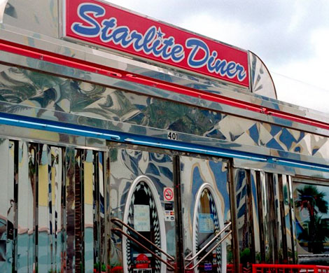 В Москве три ресторана Starlite Diner закрыли из-за гепатита А