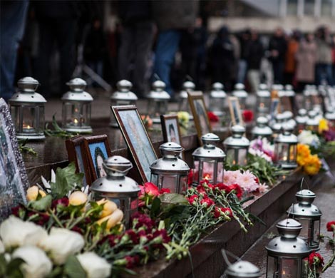 В Москве в память о жертвах "Норд-Оста" в небо выпустили 130 шаров