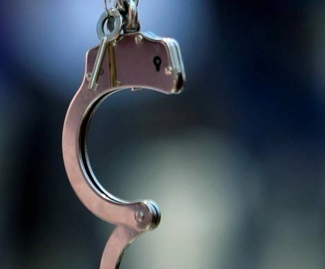 В Нью-Йорке женщину арестовали за 10 браков без разводов