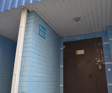 В орловской многоэтажке по улице Колпакчи рухнул лифт с людьми В орловской многоэтажке по улице Колпакчи рухнул лифт с людьми