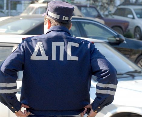 В Пермском крае пьяный водитель скутера покусал инспектора ДПС В Пермском крае пьяный водитель скутера покусал инспектора ДПС