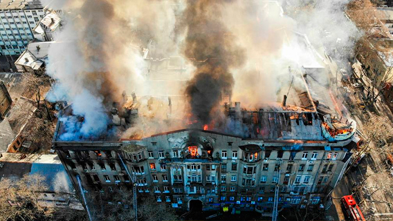 В пожаре в центре Одессы пострадали 26 человек. В городе объявлен двухдневный траур