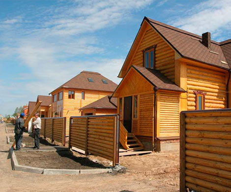В России построят деревянные школы и дома